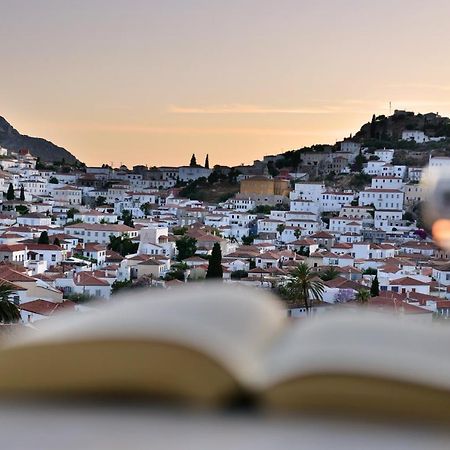 Feel At Home - Family House In Hydra Buitenkant foto
